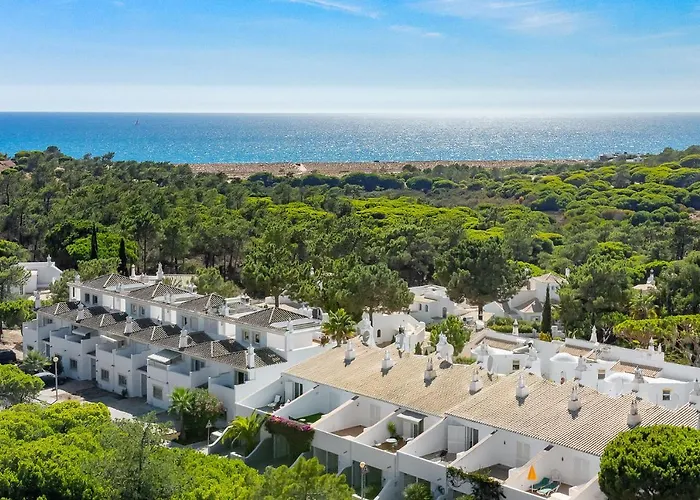 Casa Perola - Vale Do Garrao 펜션 알만실