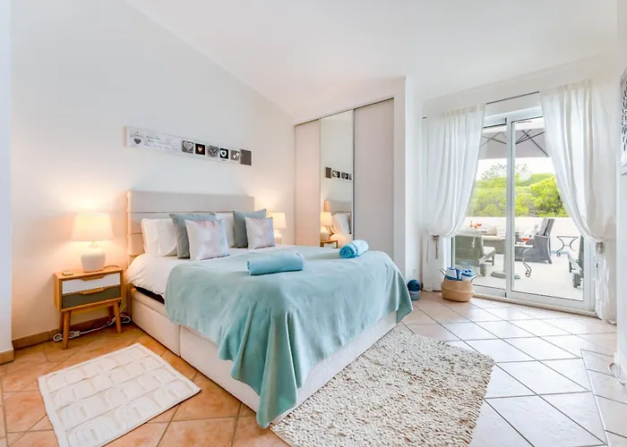 Casa Perola - Vale Do Garrao 펜션