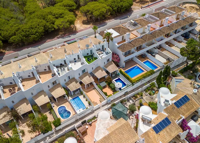 Casa Perola - Vale Do Garrao 펜션